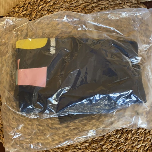 LFT clothing workout tank.  Size Large. New - Picture 4 of 4